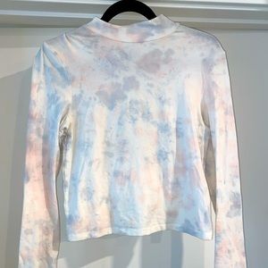 Tie Dye Fitted Turtle Neck